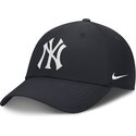 justerbar-marinebla-buet-kasket-club-structured-uv-poly-ripstop-fra-new-york-yankees-mlb-fra-nike