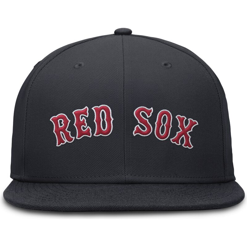 flad-marinebla-justerbar-kasket-dri-fit-true-structured-round-bill-fra-boston-red-sox-mlb-fra-nike