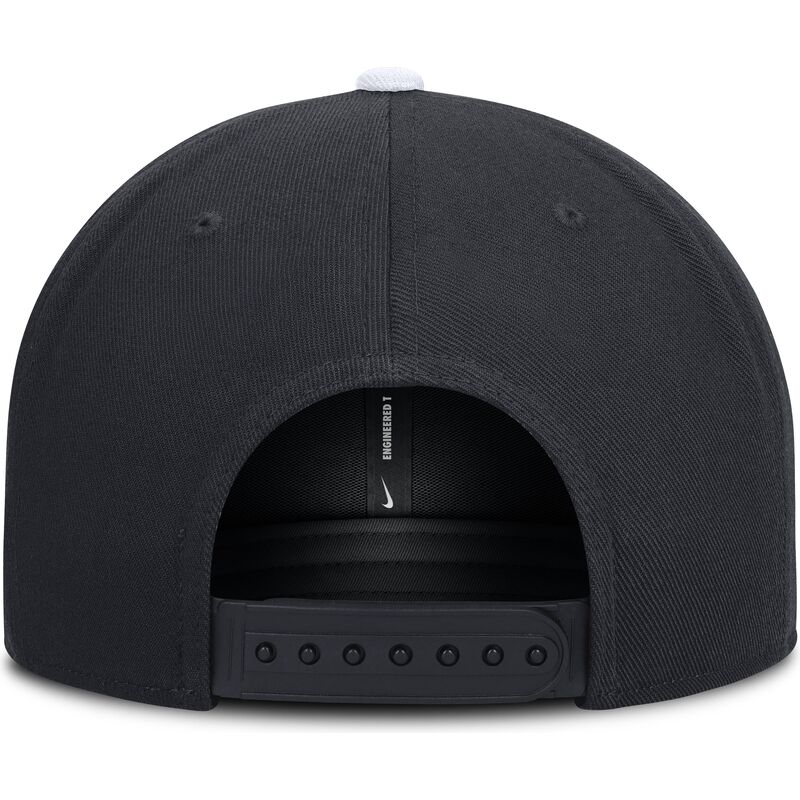 flad-kasket-marinebla-og-hvid-snapback-dri-fit-pro-structured-square-bill-fra-new-york-yankees-mlb-fra-nike