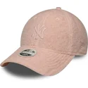 kasketter-buet-lyserod-snapback-rosa-9forty-m-crown-winter-borg-fra-new-york-yankees-mlb-af-new-era