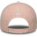 kasketter-buet-lyserod-snapback-rosa-9forty-m-crown-winter-borg-fra-new-york-yankees-mlb-af-new-era