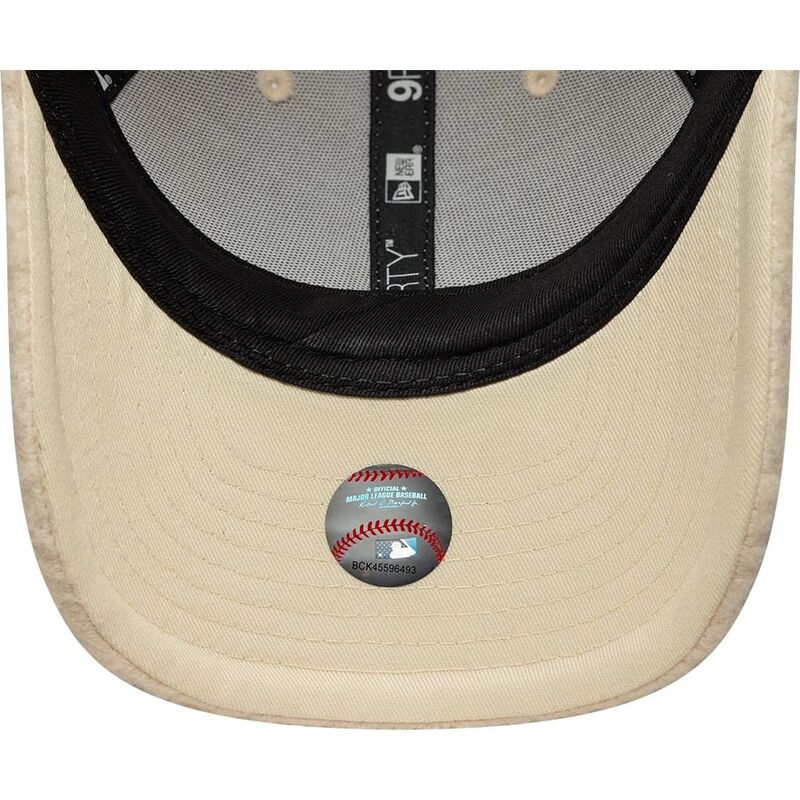 kasketter-buet-beige-snapback-9forty-m-crown-winter-borg-fra-los-angeles-dodgers-mlb-af-new-era kasketter-buet-beige-snapback-9forty-m-crown-winter-borg-fra-los-angeles-dodgers-mlb-af-new-era