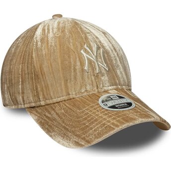 Kasketter buet beige justerbar rem 9TWENTY Velour fra New York Yankees MLB af New Era