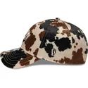 kasketter-buet-brun-justerbar-rem-9twenty-animal-print-fra-new-york-yankees-mlb-af-new-era