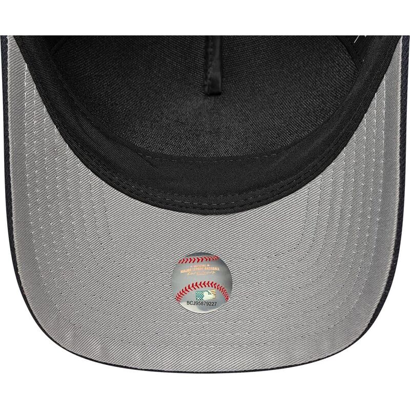 kasketter-buet-marinebla-snapback-9forty-m-crown-a-frame-emblem-fra-new-york-yankees-mlb-af-new-era