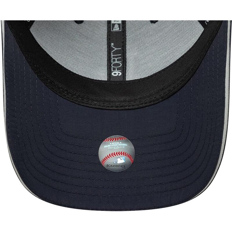kasketter-buet-marinebla-justerbar-rem-9forty-recycled-fra-los-angeles-dodgers-mlb-af-new-era