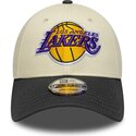 kasketter-buet-beige-justerbar-rem-9forty-colour-block-fra-los-angeles-lakers-nba-af-new-era