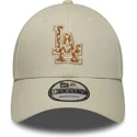 kasketter-buet-beige-justerbar-rem-9forty-faux-pony-infill-fra-los-angeles-dodgers-mlb-af-new-era