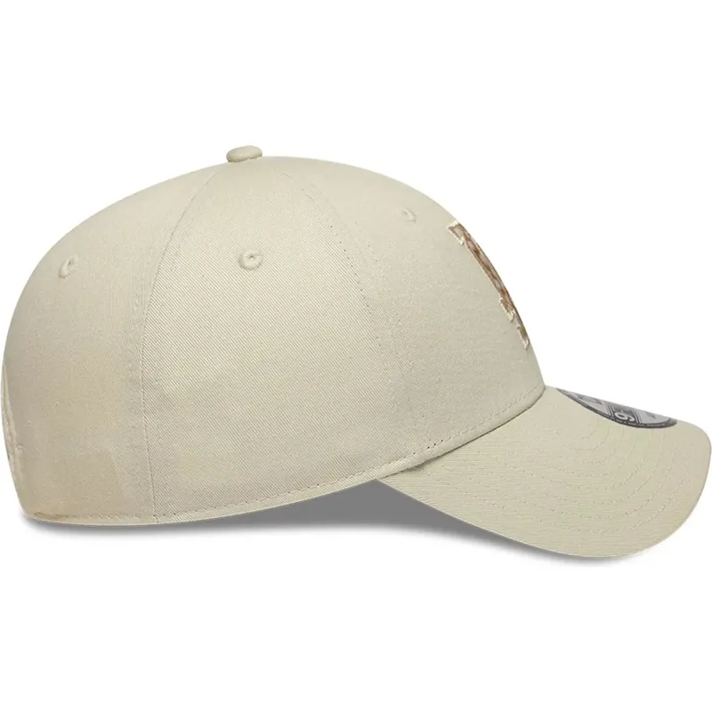kasketter-buet-beige-justerbar-rem-9forty-faux-pony-infill-fra-los-angeles-dodgers-mlb-af-new-era