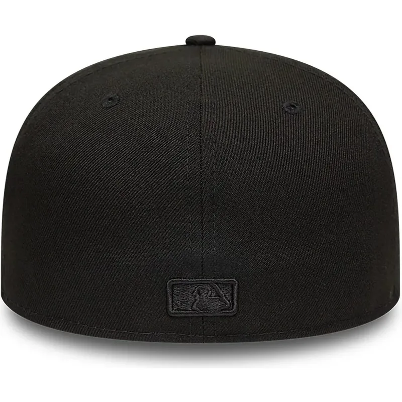 kasketter-flad-sort-tilpasset-59fifty-fra-atlanta-braves-mlb-af-new-era kasketter-flad-sort-tilpasset-59fifty-fra-atlanta-braves-mlb-af-new-era