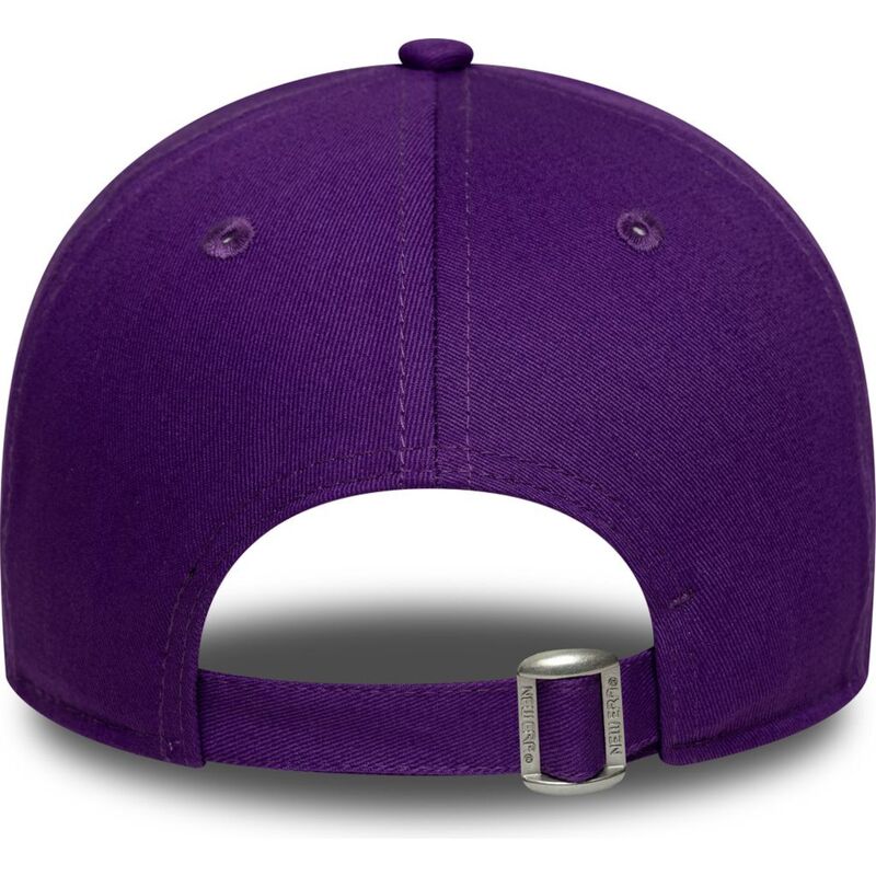 kasketter-buet-violet-justerbar-rem-9forty-wordmark-fra-valentino-rossi-vr46-motogp-af-new-era