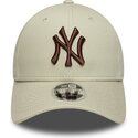 kasketter-buet-beige-snapback-9forty-m-crown-fra-new-york-yankees-mlb-af-new-era