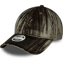 kasketter-buet-gron-justerbar-rem-9twenty-velour-fra-new-york-yankees-mlb-af-new-era