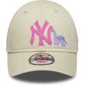 kasketter-buet-beige-justerbar-rem-til-barn-rosa-9forty-dino-icon-fra-new-york-yankees-mlb-af-new-era