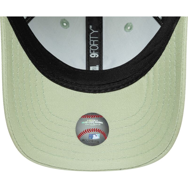 kasketter-buet-gron-justerbar-rem-til-barn-9forty-dino-icon-fra-new-york-yankees-mlb-af-new-era