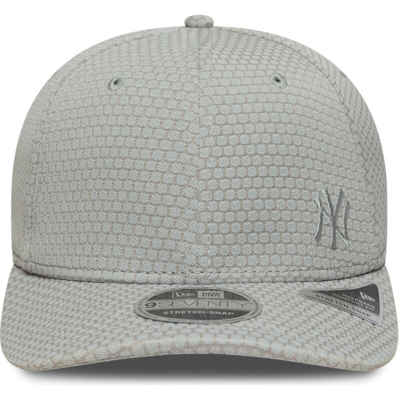 kasketter-buet-gra-snapback-9seventy-stretch-snap-mesh-flawless-fra-new-york-yankees-mlb-af-new-era