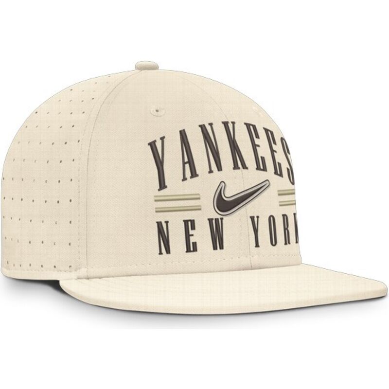 kasketter-flad-beige-tilpasset-dri-fit-true-structured-aero-bill-fra-new-york-yankees-mlb-af-nike kasketter-flad-beige-tilpasset-dri-fit-true-structured-aero-bill-fra-new-york-yankees-mlb-af-nike