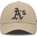 kasketter-buet-beige-justerbar-rem-structured-uv-poly-ripstop-fra-oakland-athletics-mlb-af-nike