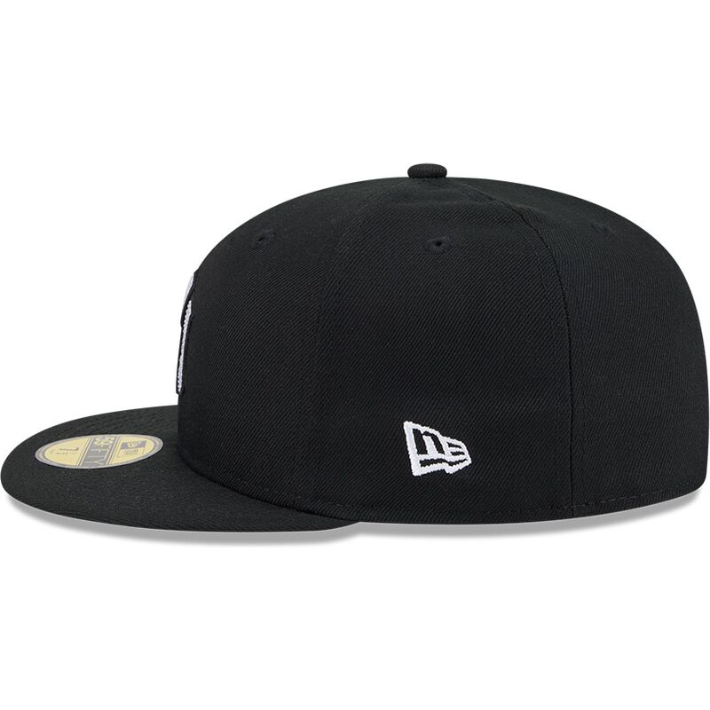 kasketter-flad-sort-tilpasset-59fifty-rhinestone-badge-fra-new-york-yankees-mlb-af-new-era