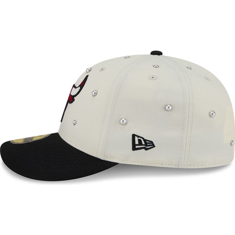 kasketter-buet-beige-tilpasset-59fifty-beads-na-lifestyle-f1-fra-chicago-bulls-nba-af-new-era