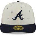 kasketter-buet-beige-tilpasset-59fifty-beads-na-lifestyle-f1-fra-atlanta-braves-mlb-af-new-era