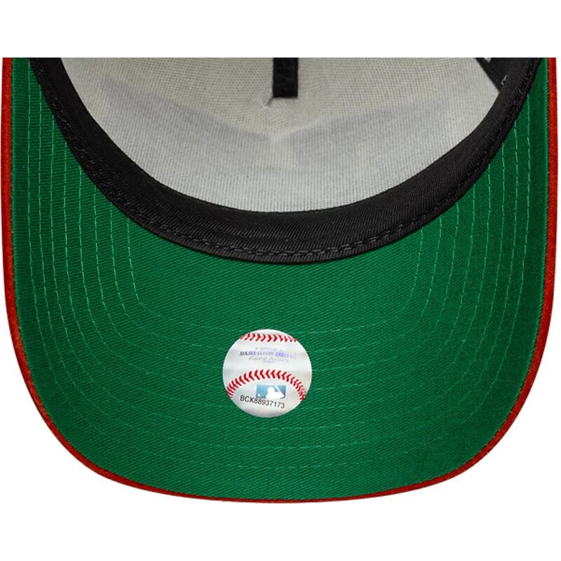 kasketter-buet-beige-snapback-e-frame-wordmark-suede-fra-new-york-yankees-mlb-af-new-era