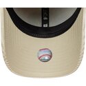 kasketter-buet-beige-justerbar-rem-9forty-cord-fra-new-york-yankees-mlb-af-new-era