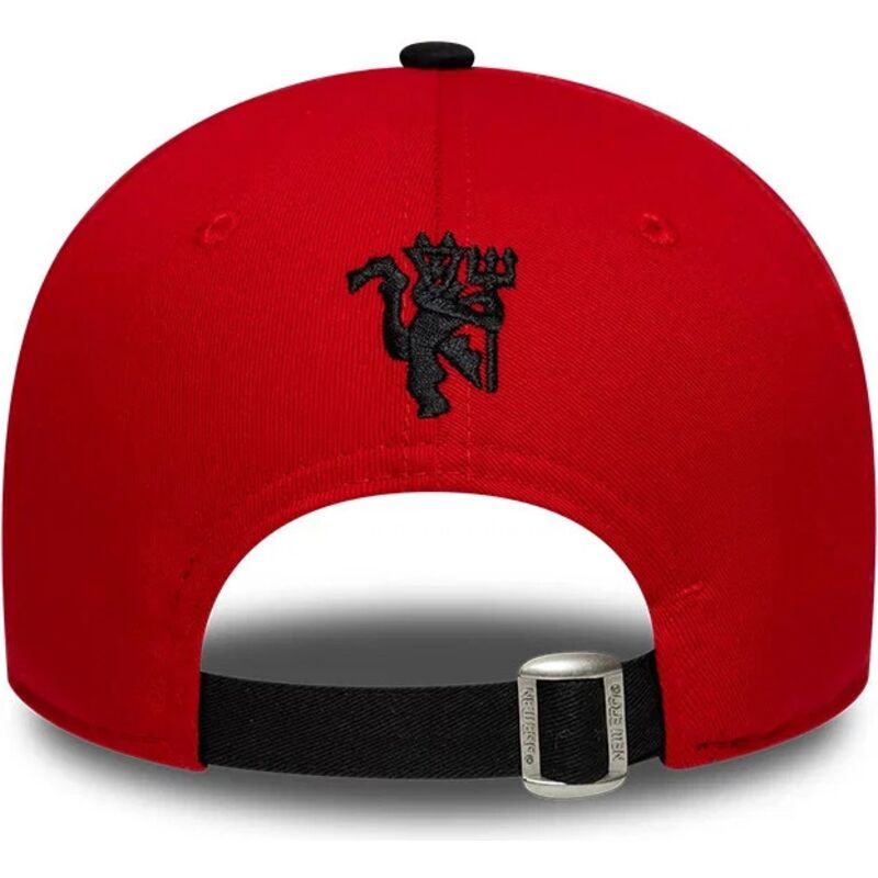 kasketter-buet-rod-justerbar-rem-9forty-contrast-fra-manchester-united-football-club-premier-league-af-new-era