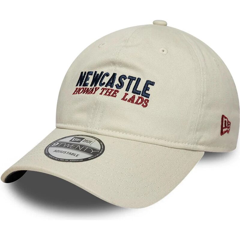 kasketter-buet-beige-justerbar-rem-9twenty-wordmark-howay-the-lads-fra-newcastle-united-football-club-premier-league-af-new-era