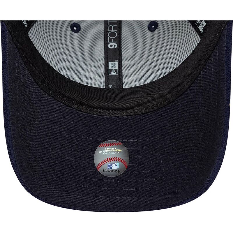 kasketter-buet-marinebla-snapback-9forty-m-crown-fleece-fra-new-york-yankees-mlb-af-new-era