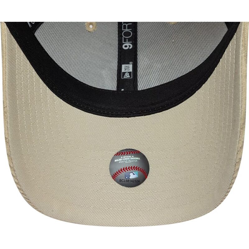 kasketter-buet-beige-snapback-9forty-entry-cord-fra-new-york-yankees-mlb-af-new-era