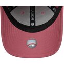 kasketter-buet-lyserod-justerbar-rem-til-barn-9forty-space-fra-new-york-yankees-mlb-af-new-era