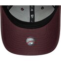 kasketter-buet-rod-justerbar-rem-9forty-league-essential-fra-new-york-yankees-mlb-af-new-era