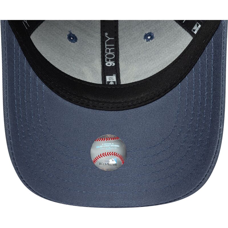 kasketter-buet-bla-justerbar-rem-til-barn-9forty-league-essential-fra-new-york-yankees-mlb-af-new-era