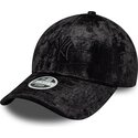 kasketter-buet-sort-justerbar-rem-9forty-pattern-velour-fra-new-york-yankees-mlb-af-new-era