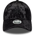 kasketter-buet-sort-justerbar-rem-9forty-pattern-velour-fra-new-york-yankees-mlb-af-new-era