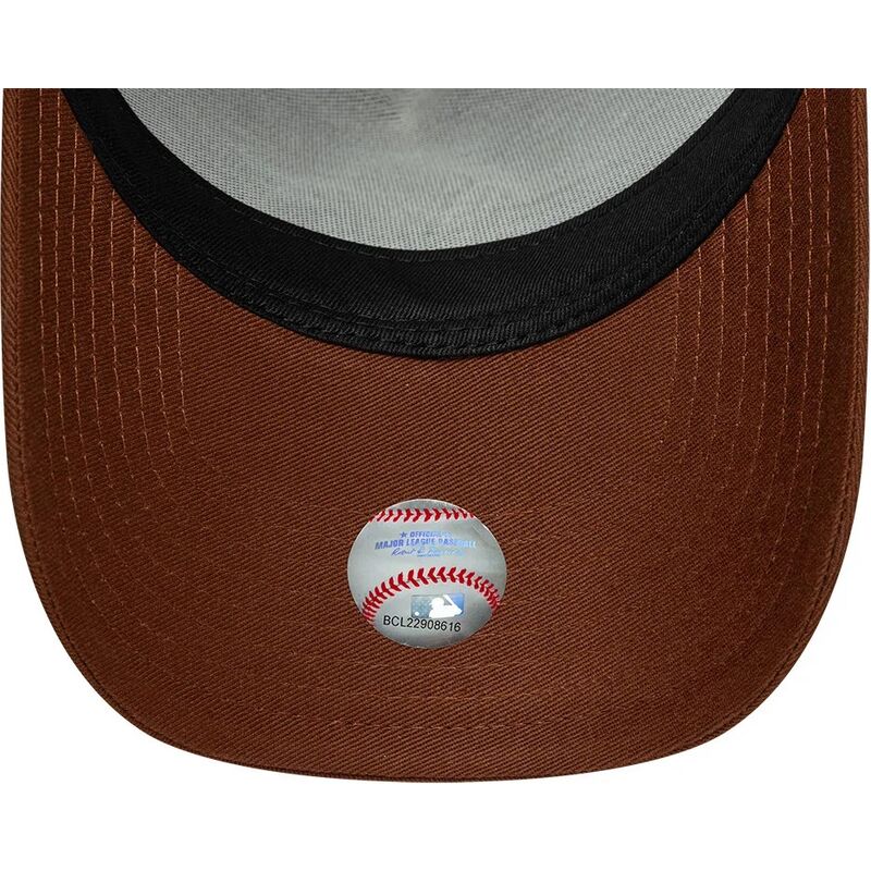 kasketter-buet-brun-snapback-e-frame-outline-fra-new-york-yankees-mlb-af-new-era