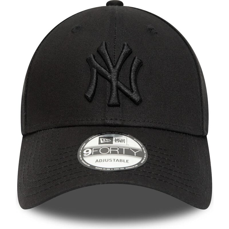 sort-justerbar-curved-kasket-med-sort-logo-9forty-league-essential-fra-new-york-yankees-mlb-fra-new-era