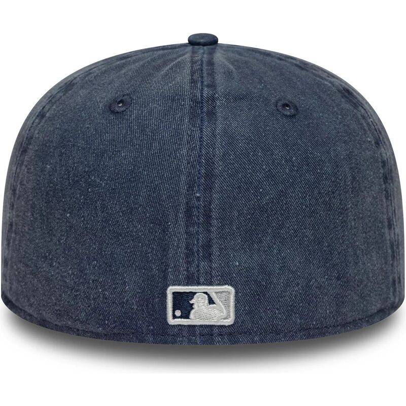 kasketter-flad-marinebla-tilpasset-59fifty-washed-fra-new-york-yankees-mlb-af-new-era