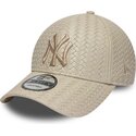 kasketter-buet-beige-justerbar-rem-9forty-pu-weave-fra-new-york-yankees-mlb-af-new-era