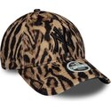 kasketter-buet-leopard-justerbar-rem-9forty-ocelot-print-fra-new-york-yankees-mlb-af-new-era