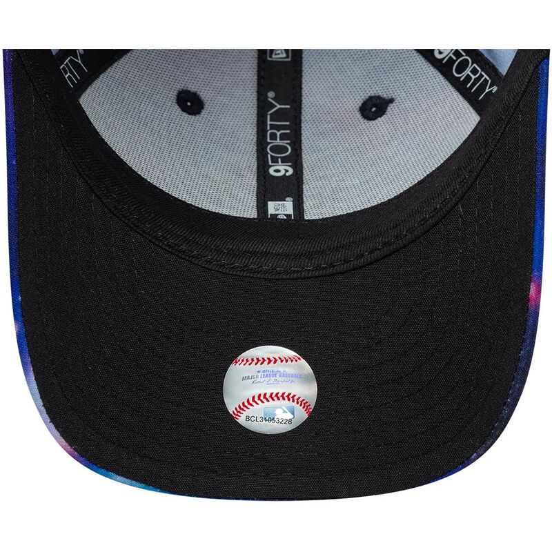 kasketter-buet-flerfarvet-snapback-til-barn-9forty-all-over-print-space-fra-new-york-yankees-mlb-af-new-era