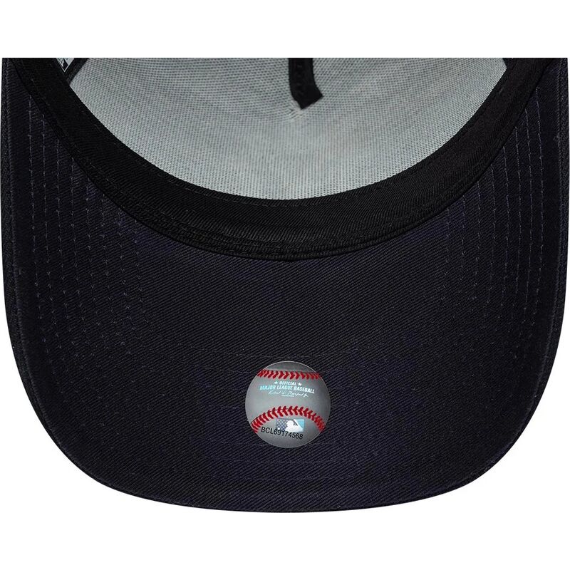kasketter-buet-marinebla-snapback-9forty-e-frame-mythical-icon-fra-new-york-yankees-mlb-af-new-era