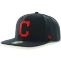 marinebla-flad-snapback-kasket-med-mlb-cleveland-indians-logo-pa-siden-fra-47-brand