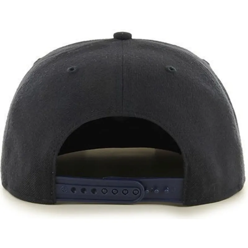 kasketter-flad-marinebla-snapback-lisa-fra-manchester-city-football-club-premier-league-af-47-brand