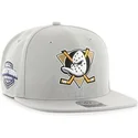 gra-flad-snapback-kasket-fra-nhl-anaheim-ducks-af-47-brand